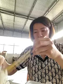 Harana_x from StripChat is Freechat
