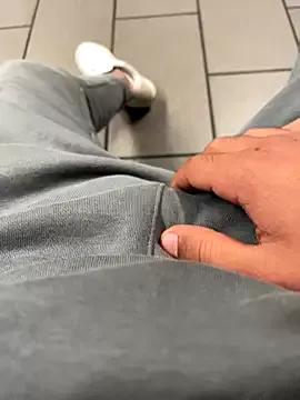 Hard_macoor12 webcams show profile image 