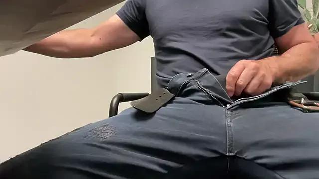 harrys74 from StripChat