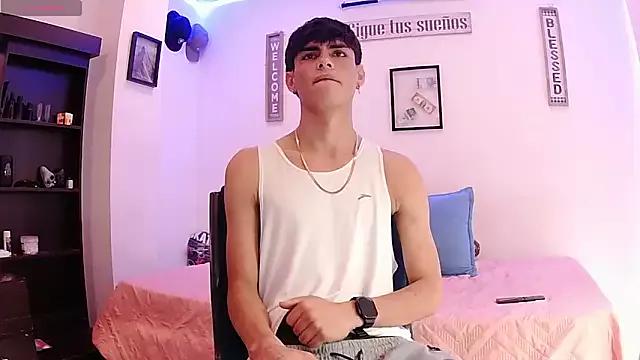 harrytomson_1 from StripChat