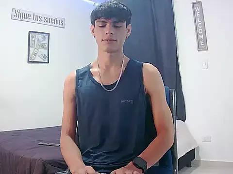 harrytomson_1 from StripChat