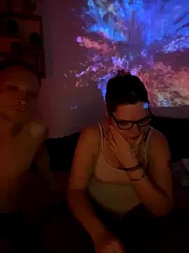 HartUndHerzlichCouple webcams show profile image 