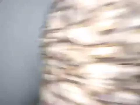 Hashinibaby from StripChat