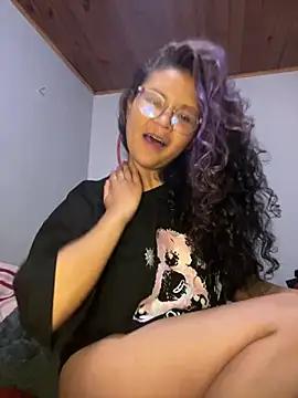 Hathorlove from StripChat