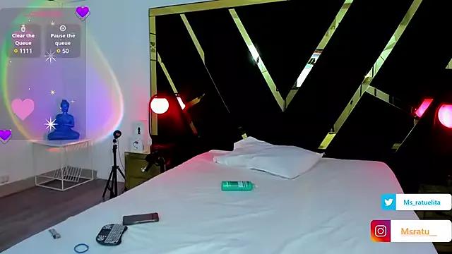 hazyjane_ from StripChat is Freechat