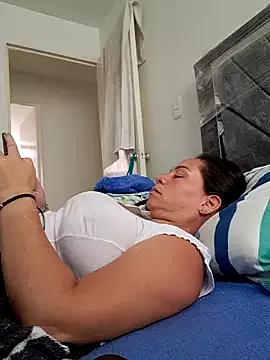 HealingHoney from StripChat is Freechat