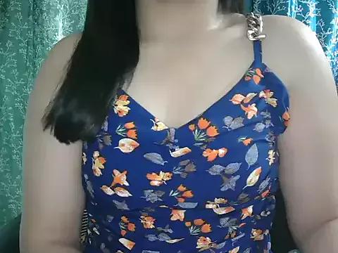 Heavenly_Gurl from StripChat is Freechat