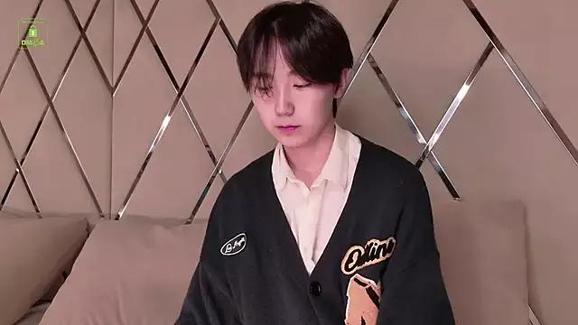 HeejinWang from StripChat