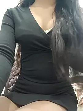 Heena-curvy from StripChat
