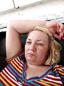 HelenaGlossX from StripChat