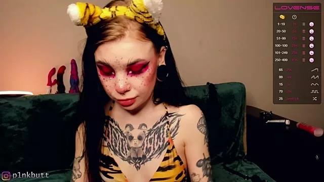 HelenGoat from StripChat