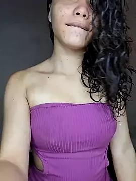 Photos of HelenHoltz from StripChat is Freechat
