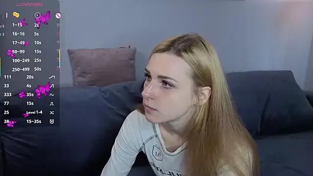 HelenMartines from StripChat is Freechat