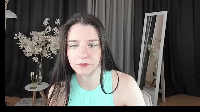 helentasty from StripChat