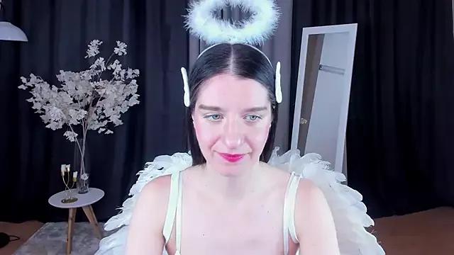 helentasty from StripChat