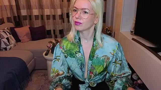 Hellen_TheSoul from StripChat is Freechat