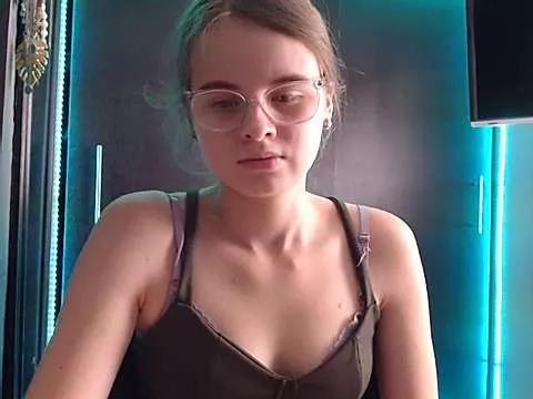 HellenMiyer1111 from StripChat
