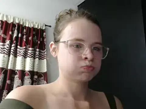 HellenMiyer1111 from StripChat
