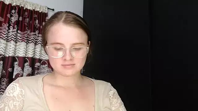 HellenMiyer1111 from StripChat
