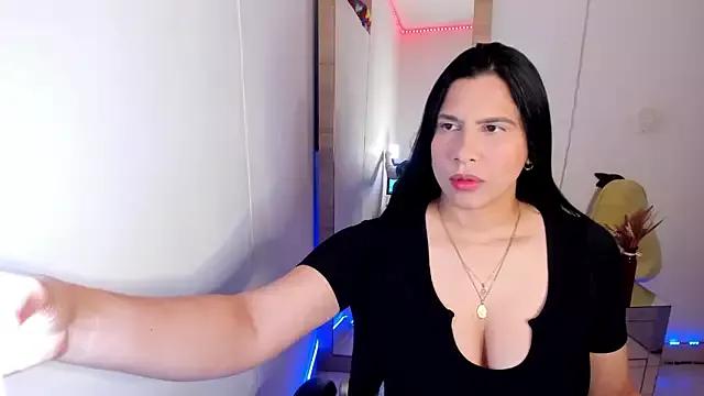 hellensexy from StripChat