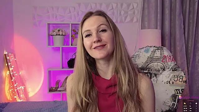 Hello_Lisha from StripChat