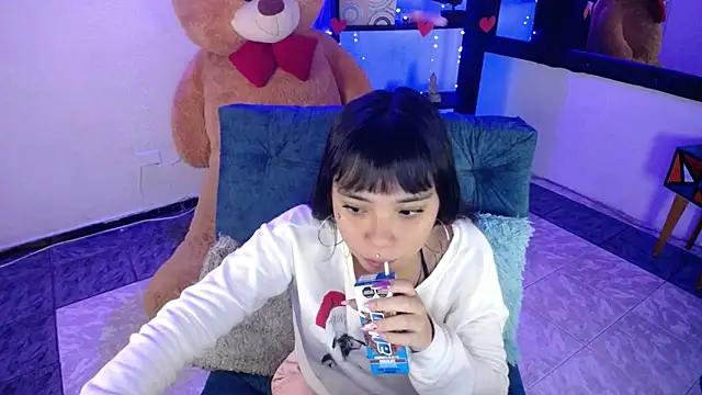 HelloKitty__ from StripChat