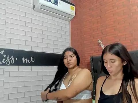 hellosexx25 from StripChat