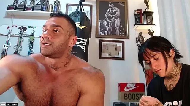 henryhadesflirt from StripChat is Freechat