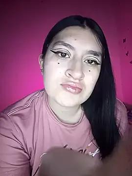 HeyAhriVA webcams show profile image 