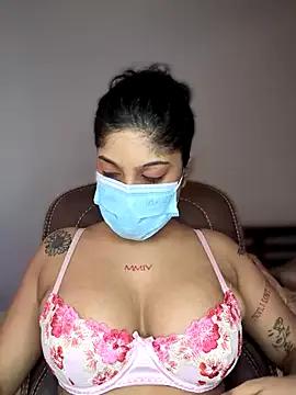 Photos of Hidden__________soul from StripChat is Freechat