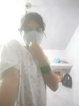 hiddennisha from StripChat