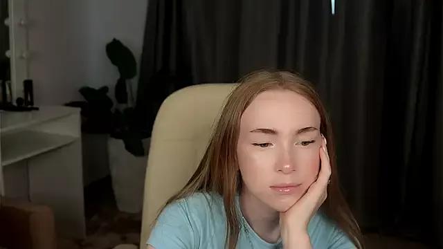 HildaBurnard from StripChat is Freechat