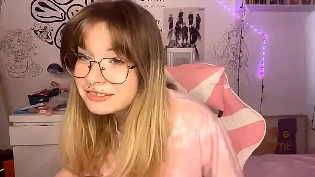 Hokylopet_Razor webcams show profile image 