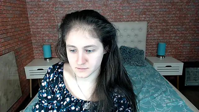 Holliy_Cooper from StripChat