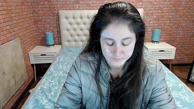 Holliy_Cooper from StripChat