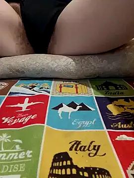 Holly_Bette from StripChat