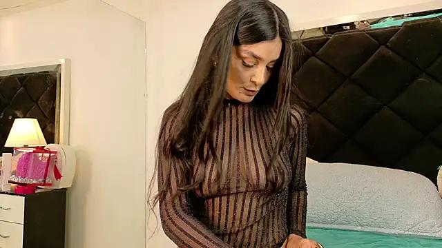 Holly_Brensonexx_ from StripChat