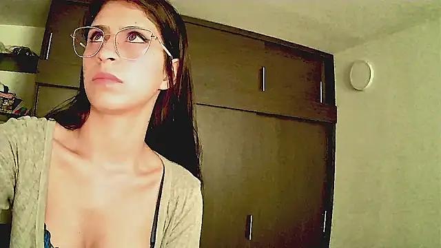 holly_crazy from StripChat