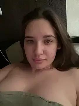 Holly_Molii from StripChat