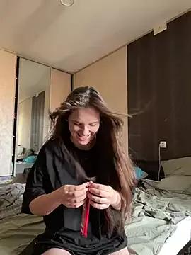 Holly_Molii from StripChat is Freechat