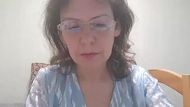 HollyJewel from StripChat