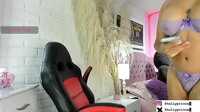 hollyprincess_2 from StripChat