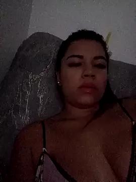 Honeylatina11 webcams show profile image 