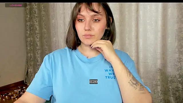 Hoot_owl_cb from StripChat
