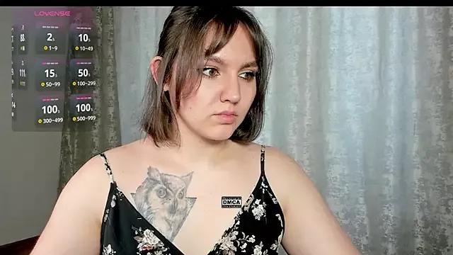 Hoot_owl_cb from StripChat