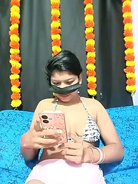 Horny_Ishika from StripChat is Freechat