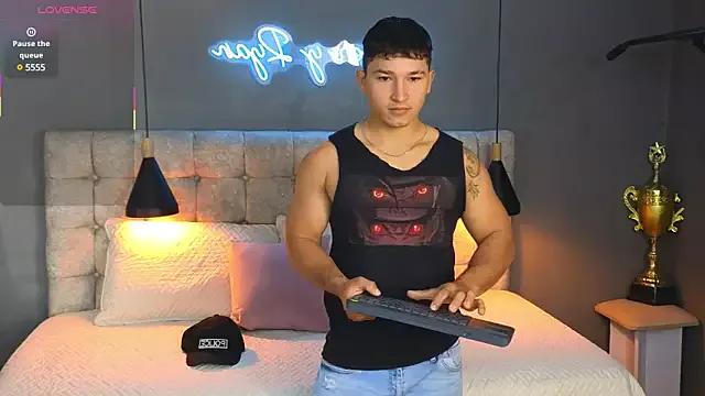Horny_nick18 from StripChat is Freechat