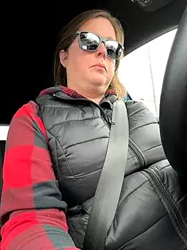 hornykitty1210 from StripChat is Freechat