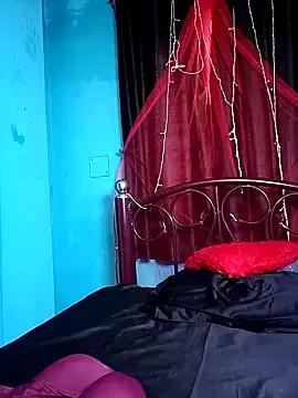 Hornylizia123 webcams show profile image 