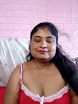 hornyriyanka from StripChat is Freechat